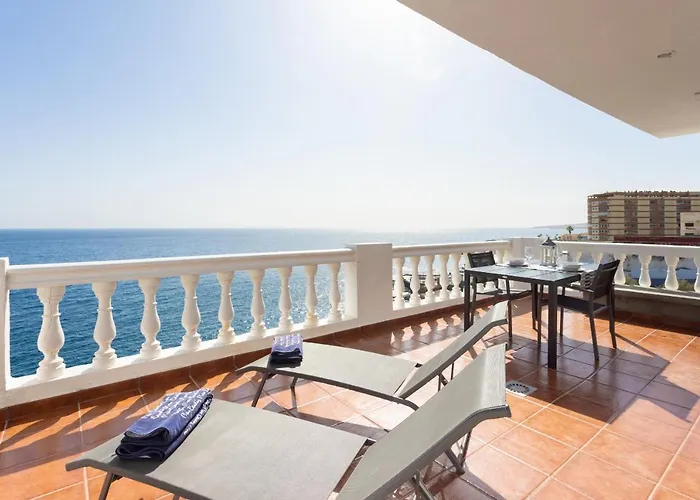 アパート Over The Ocean