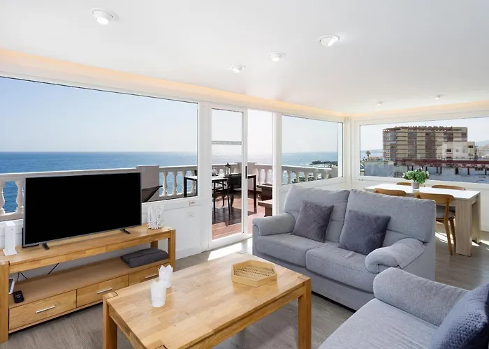 Over The Ocean アパート