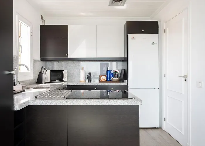 アパート Over The Ocean